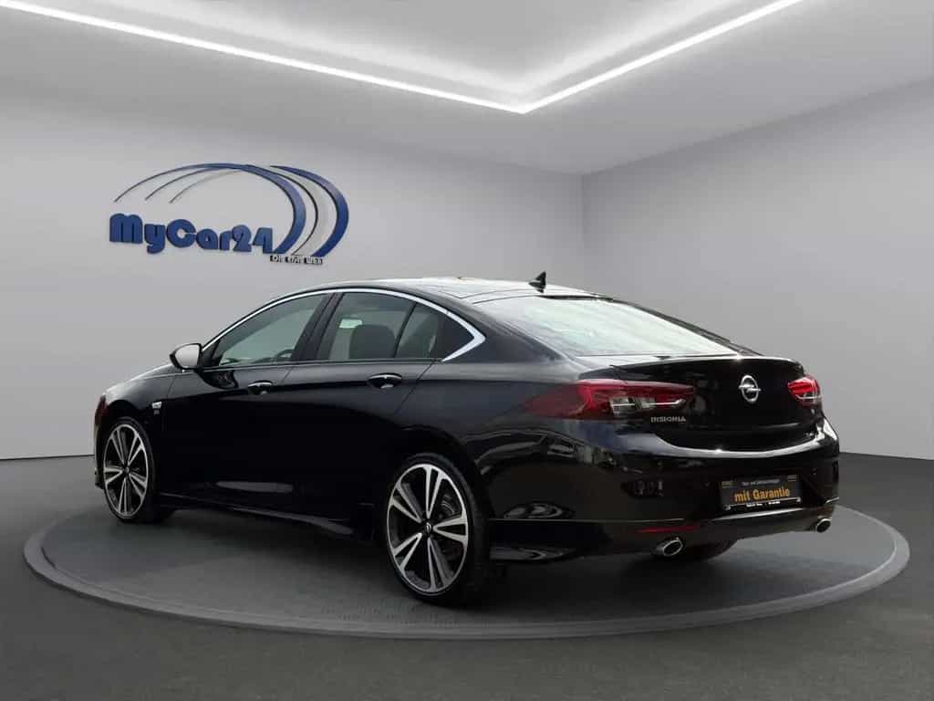 Opel Insignia GS 4x4 OPCI 20 Zoll I TÜV I Garantie 09/2019-photo-2