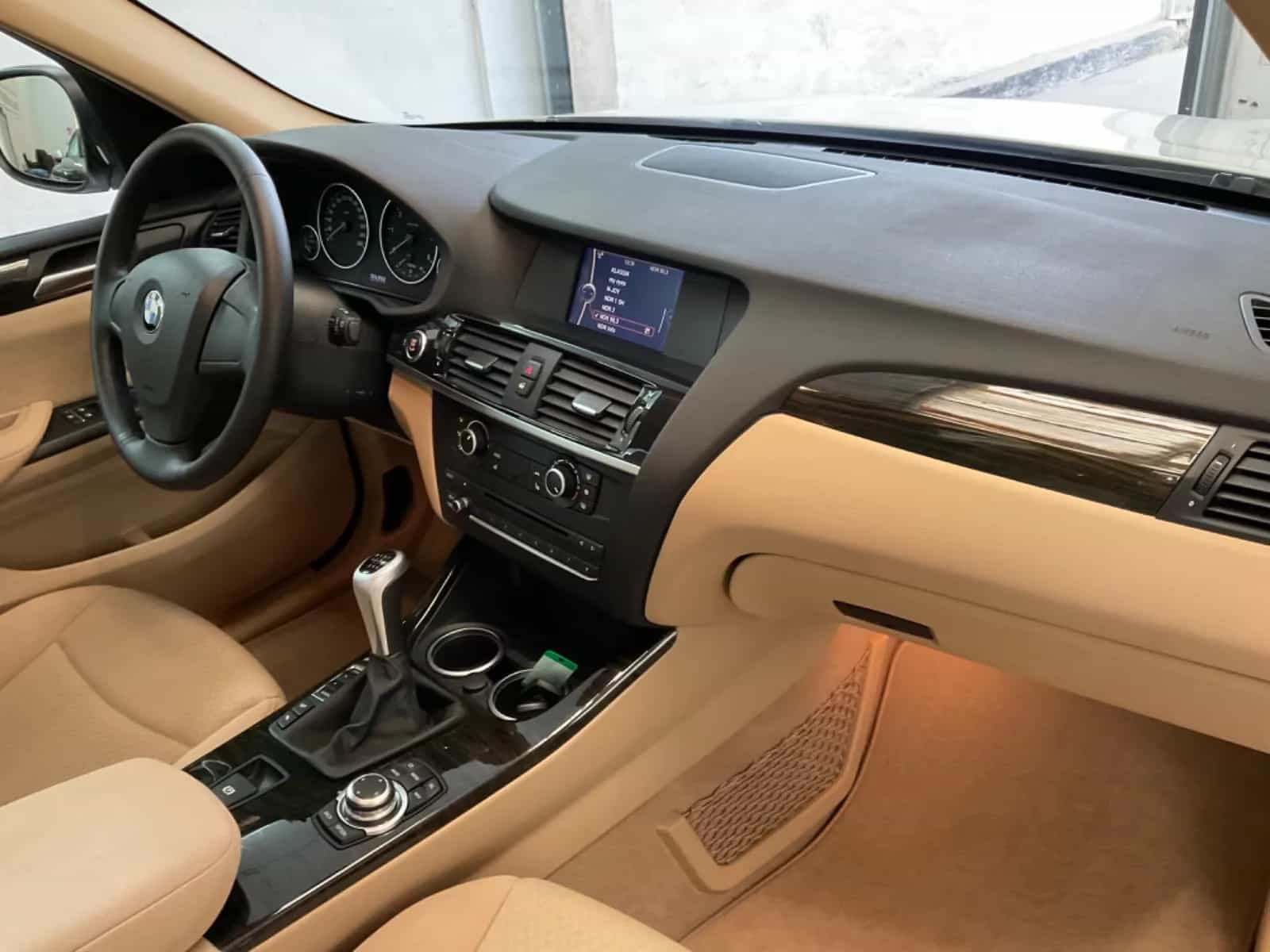 BMW X3 01/2012-photo-17