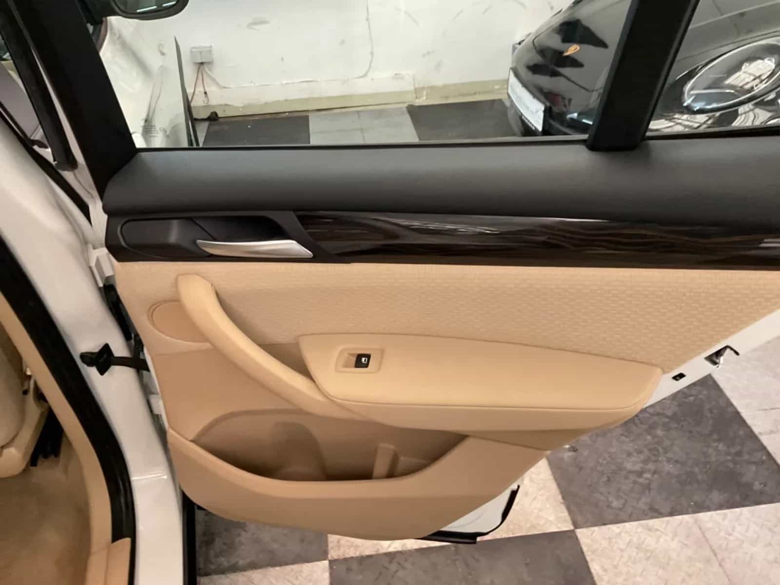 BMW X3 01/2012-photo-21