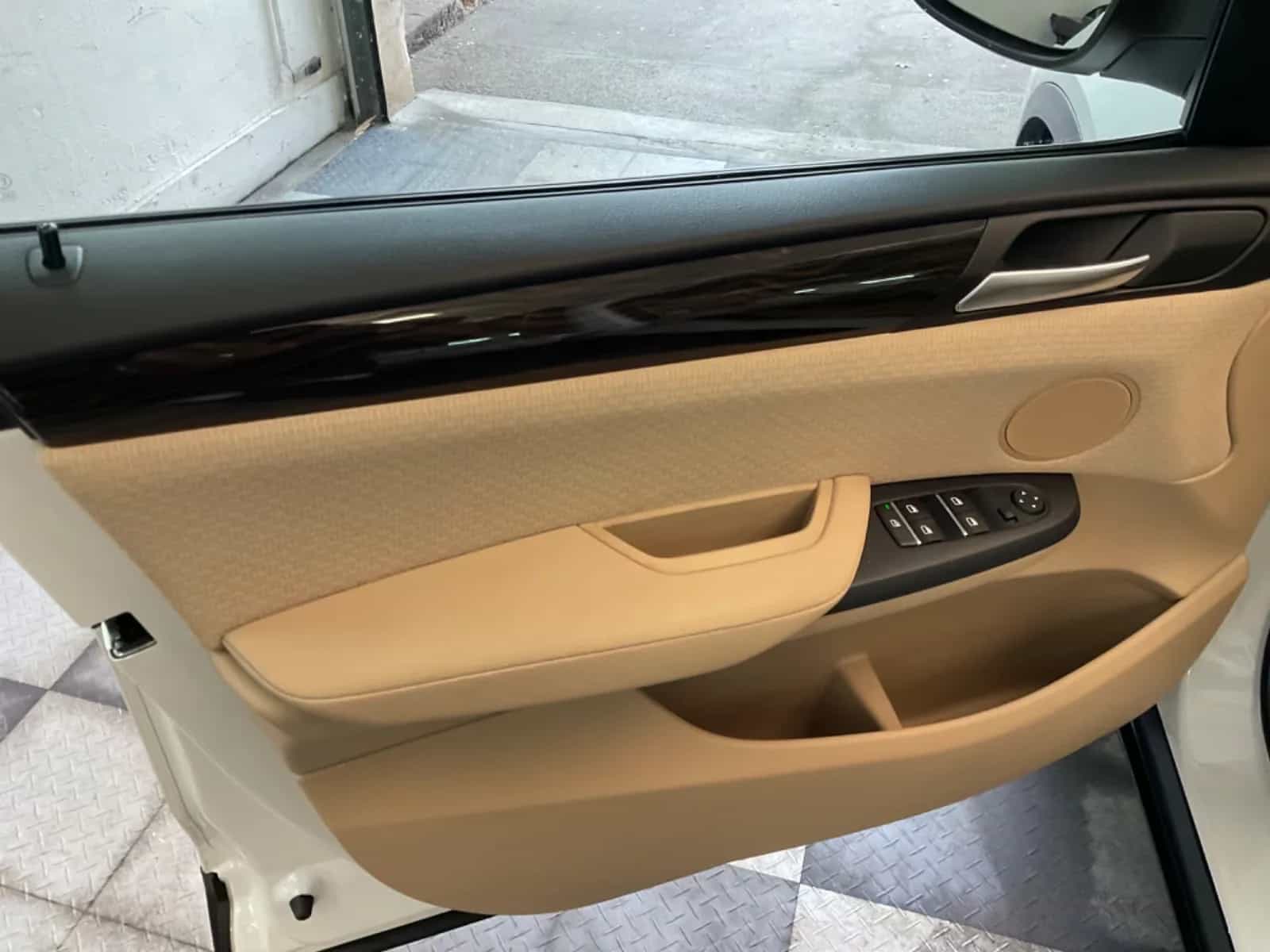 BMW X3 01/2012-photo-25