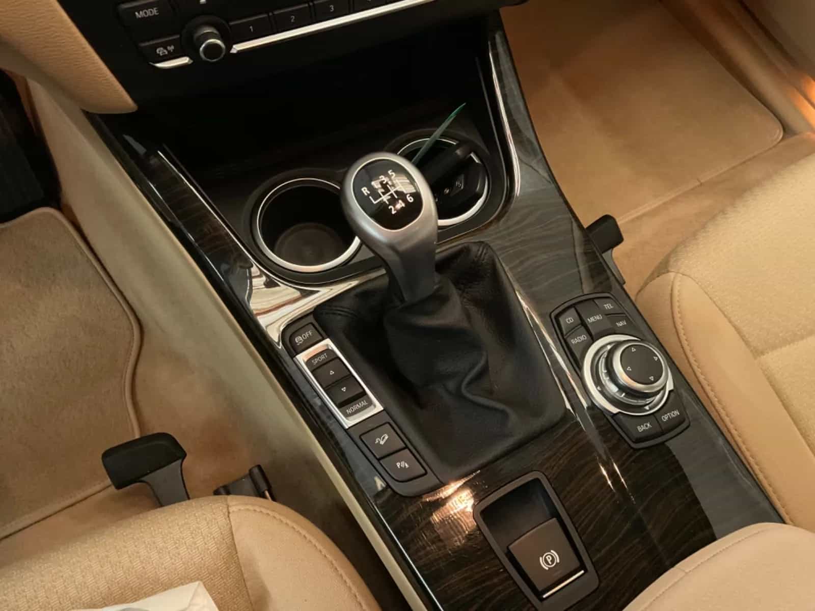 BMW X3 01/2012-photo-31