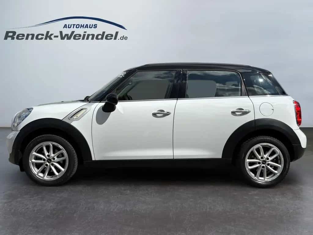 MINI Cooper Countryman Keyless Alu Klima el.SP Spieg. 09/2015-photo-1