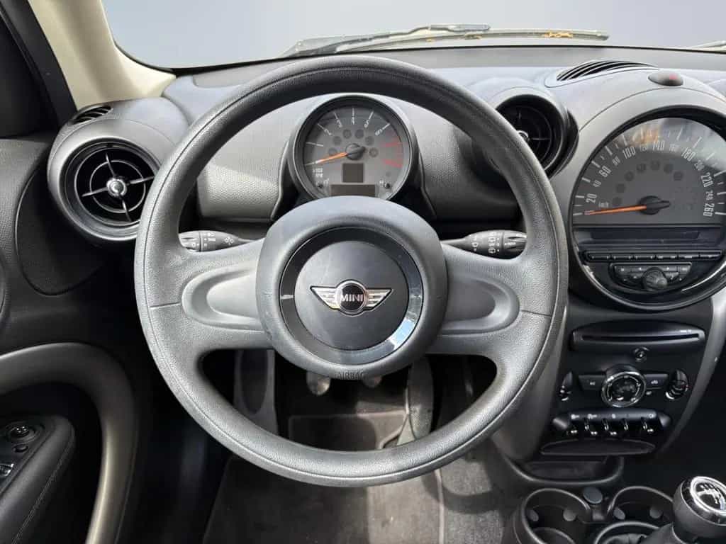 MINI Cooper Countryman Keyless Alu Klima el.SP Spieg. 09/2015-photo-11
