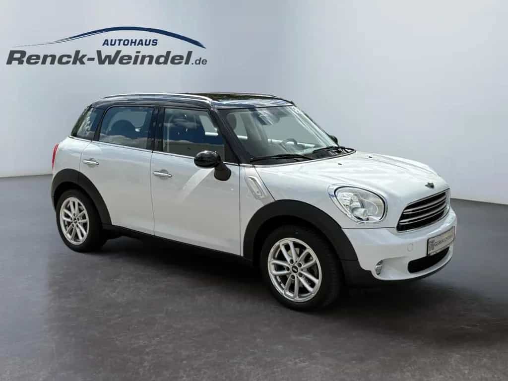 MINI Cooper Countryman Keyless Alu Klima el.SP Spieg. 09/2015-photo-6