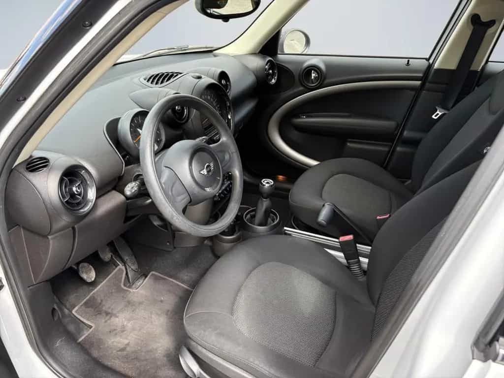 MINI Cooper Countryman Keyless Alu Klima el.SP Spieg. 09/2015-photo-8
