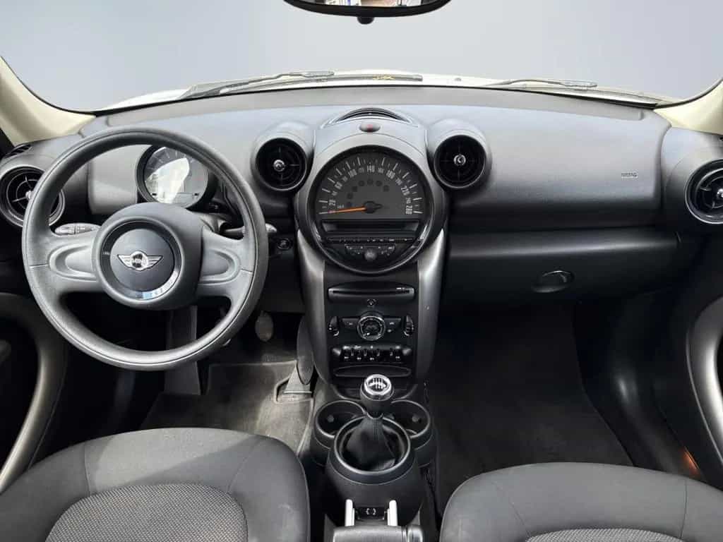 MINI Cooper Countryman Keyless Alu Klima el.SP Spieg. 09/2015-photo-9