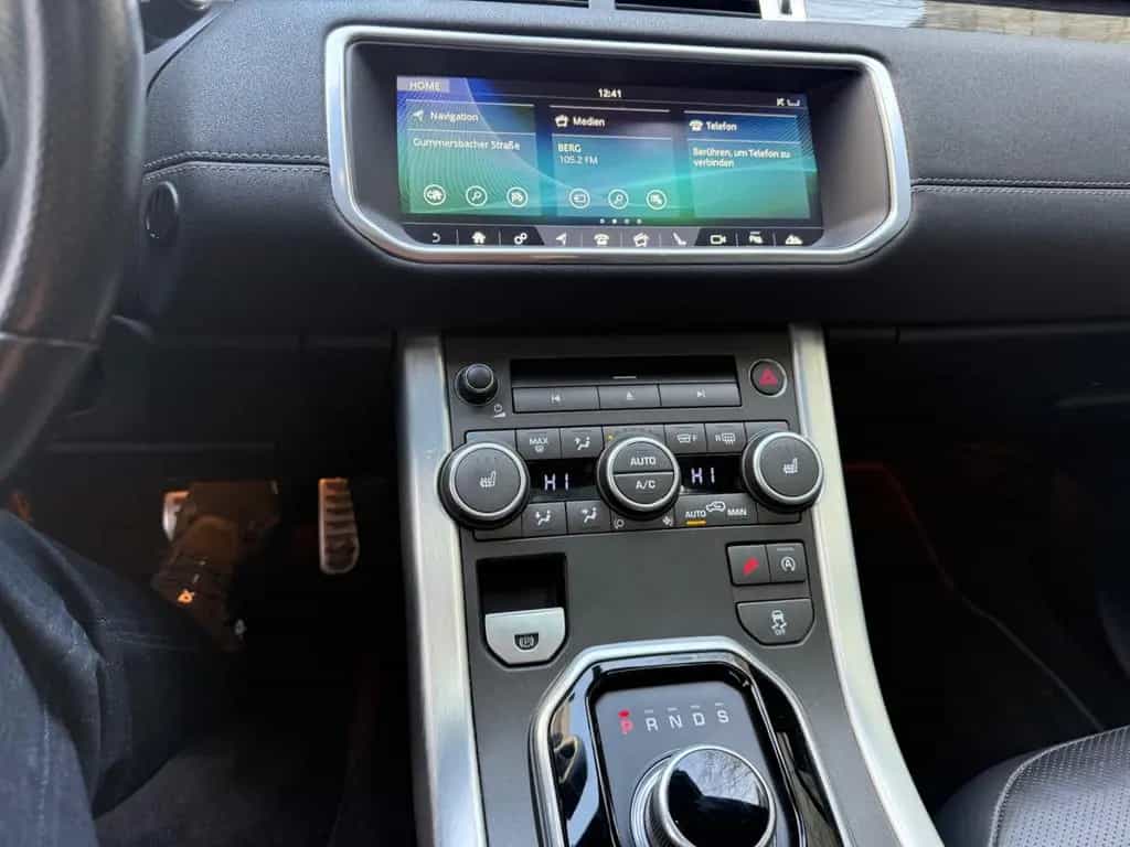 Land Rover Range Rover Rover Evoque HSE Dynamic Pano Vollausst 1 06/2017-photo-12