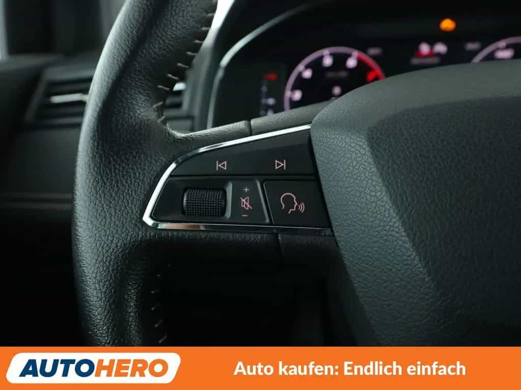 Seat Arona 1.0 TSI Xcellence Aut*NAVI*LED*TEMPO*PDC* 07/2020-photo-30