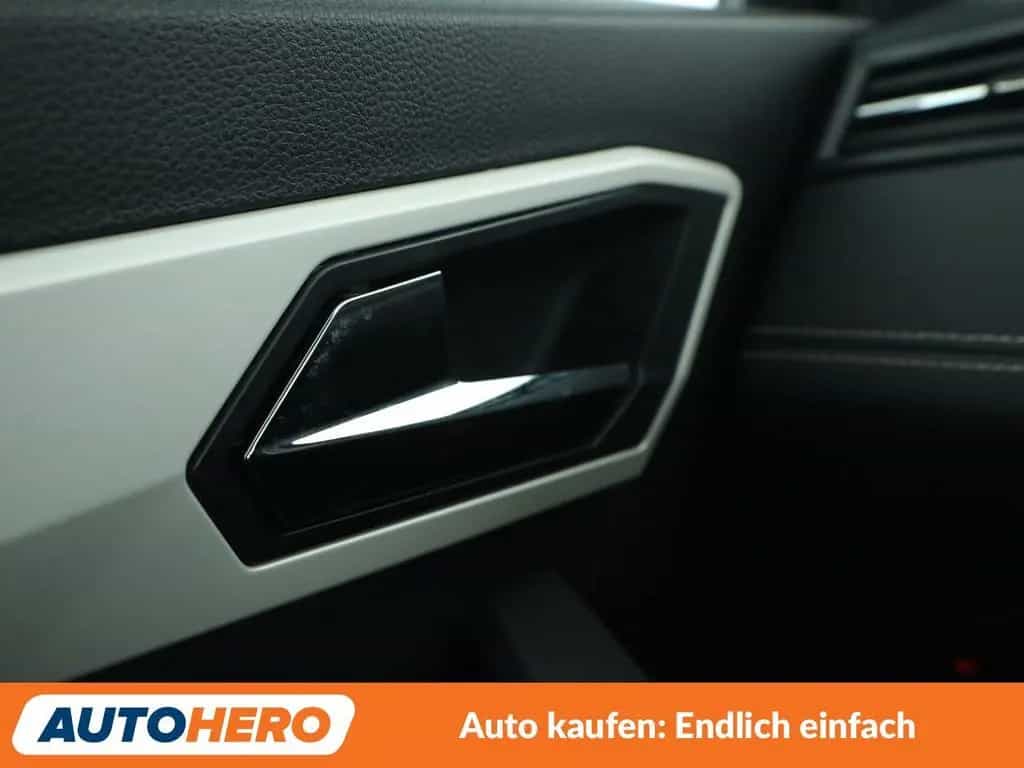 Seat Arona 1.0 TSI Xcellence Aut*NAVI*LED*TEMPO*PDC* 07/2020-photo-31