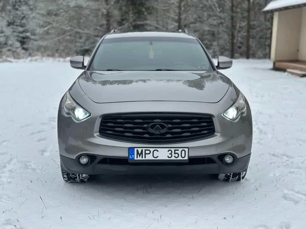 Infiniti FX 35 V6 AWD 04/2010-photo-1