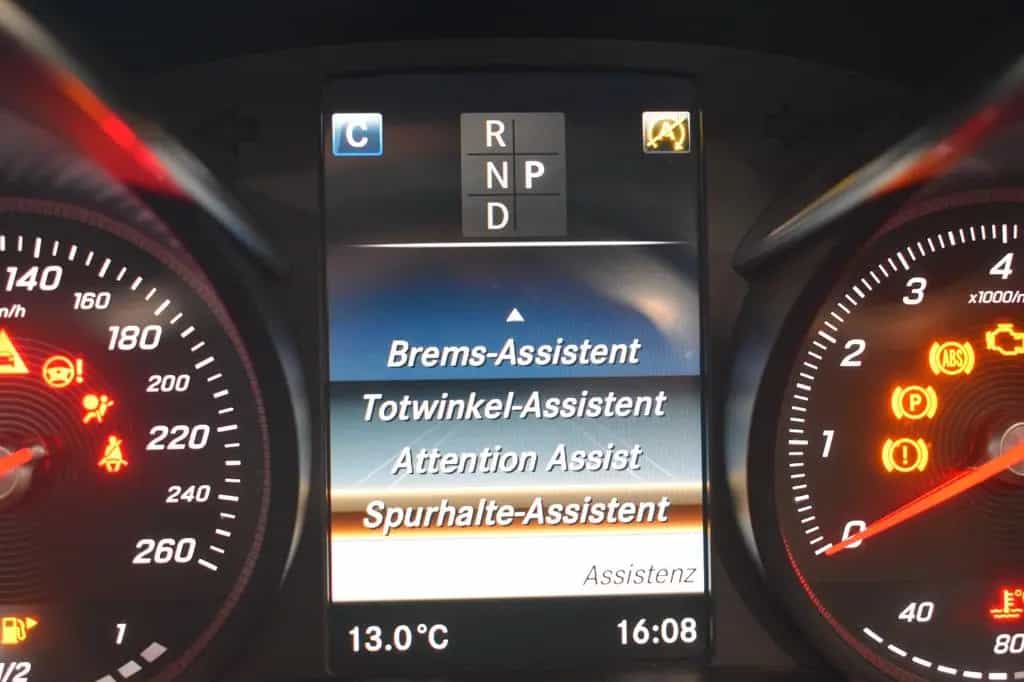 Mercedes-Benz C-Class 200 Cabrio *AMG-Line* TopZustand 02/2018-photo-16