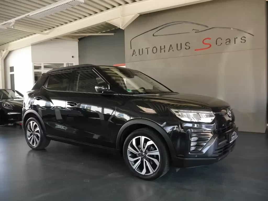 Ssangyong Tivoli 1.6 e-XDi Sapphire 2WD*Navi*Leder* 07/2020-photo-0