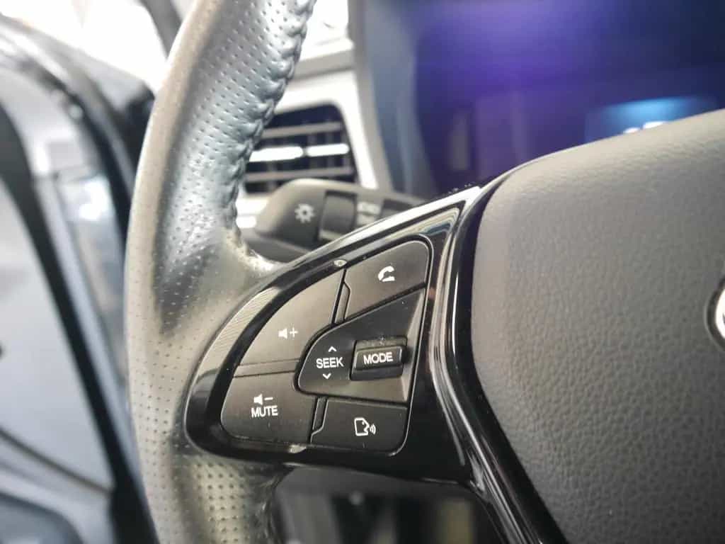 Ssangyong Tivoli 1.6 e-XDi Sapphire 2WD*Navi*Leder* 07/2020-photo-11