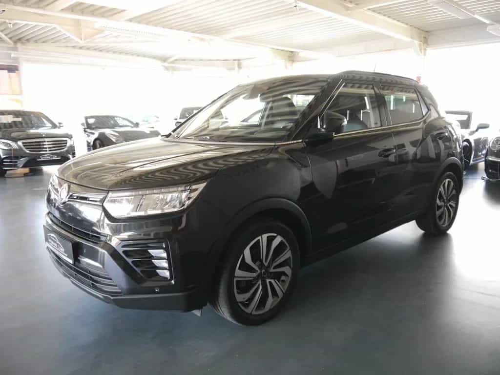 Ssangyong Tivoli 1.6 e-XDi Sapphire 2WD*Navi*Leder* 07/2020-photo-2