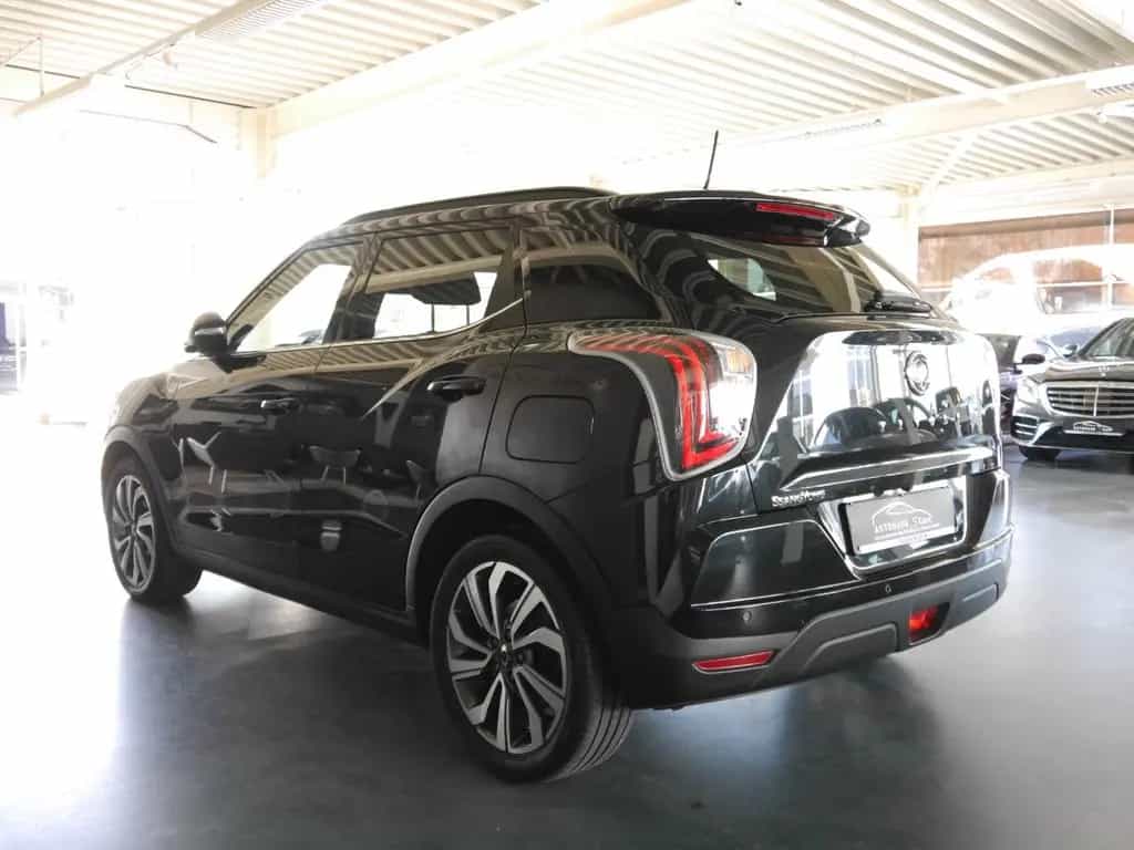 Ssangyong Tivoli 1.6 e-XDi Sapphire 2WD*Navi*Leder* 07/2020-photo-4