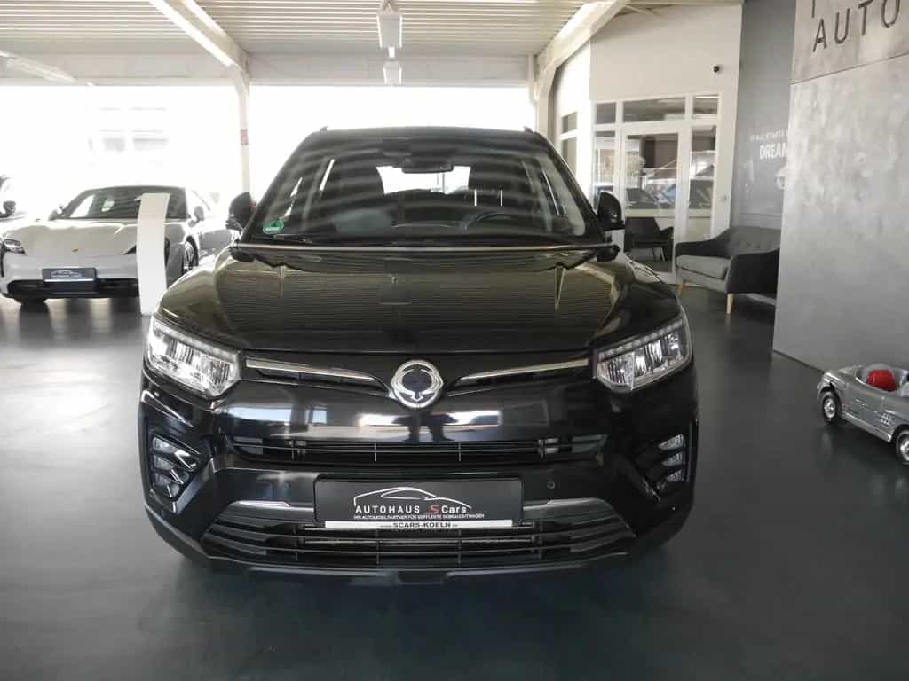 Ssangyong Tivoli 1.6 e-XDi Sapphire 2WD*Navi*Leder* 07/2020-photo-5