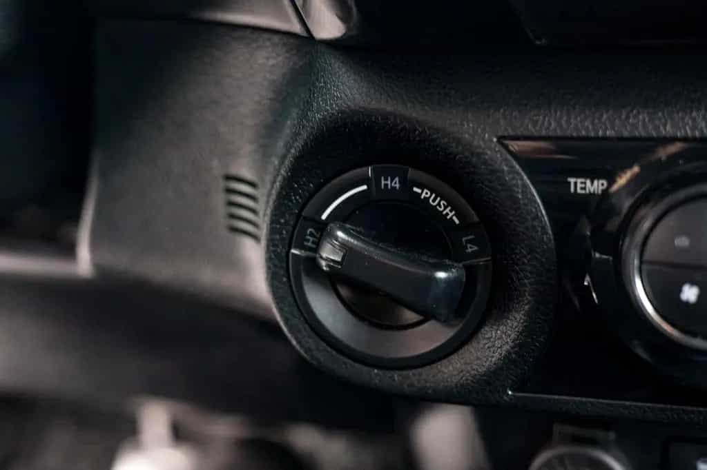 Toyota Hilux 06/2024-photo-18