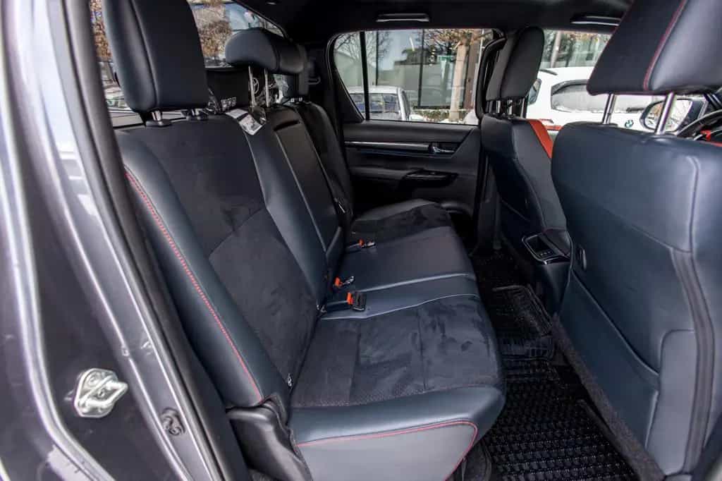 Toyota Hilux 06/2024-photo-27