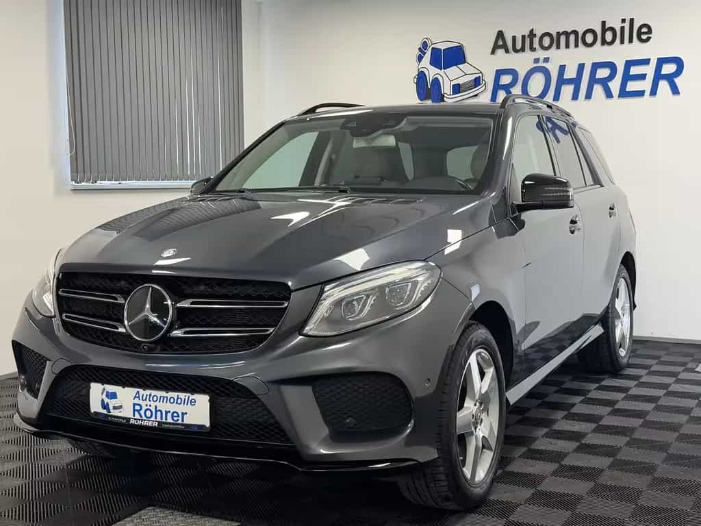 Mercedes-Benz GLE 500 4Matic AMG Line Night AHK Standheizung 04/2016-photo-0