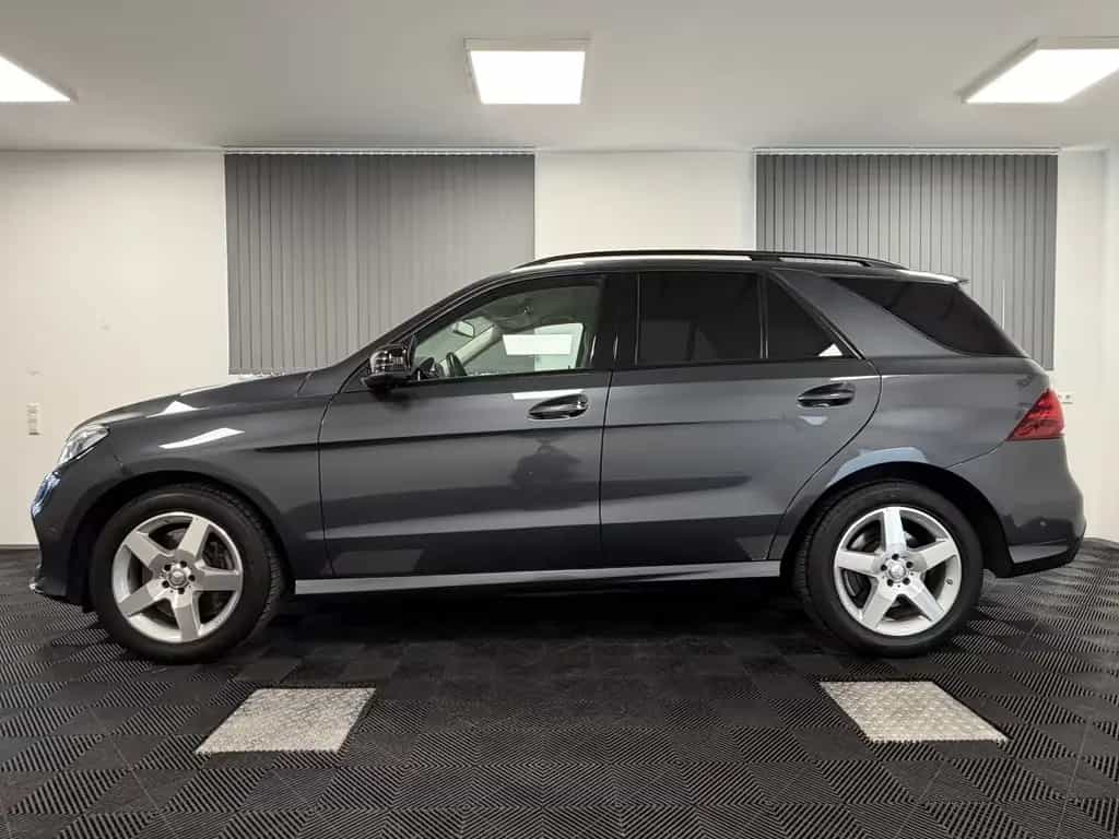 Mercedes-Benz GLE 500 4Matic AMG Line Night AHK Standheizung 04/2016-photo-4