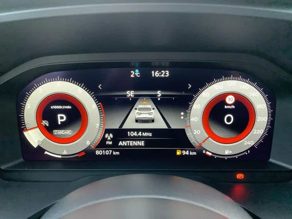 Nissan Qashqai 1.3 DIG-T Premiere Edition / LED / Pano. 11/2021-photo-10