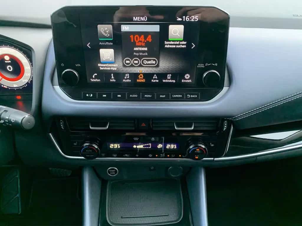 Nissan Qashqai 1.3 DIG-T Premiere Edition / LED / Pano. 11/2021-photo-13