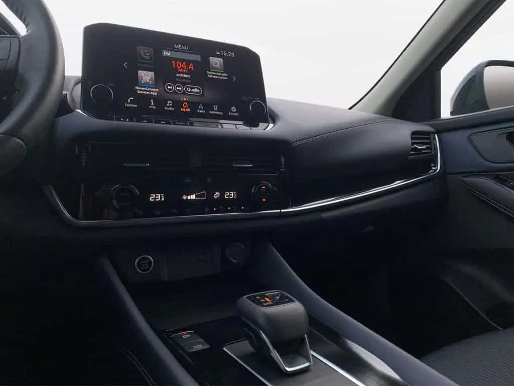 Nissan Qashqai 1.3 DIG-T Premiere Edition / LED / Pano. 11/2021-photo-14