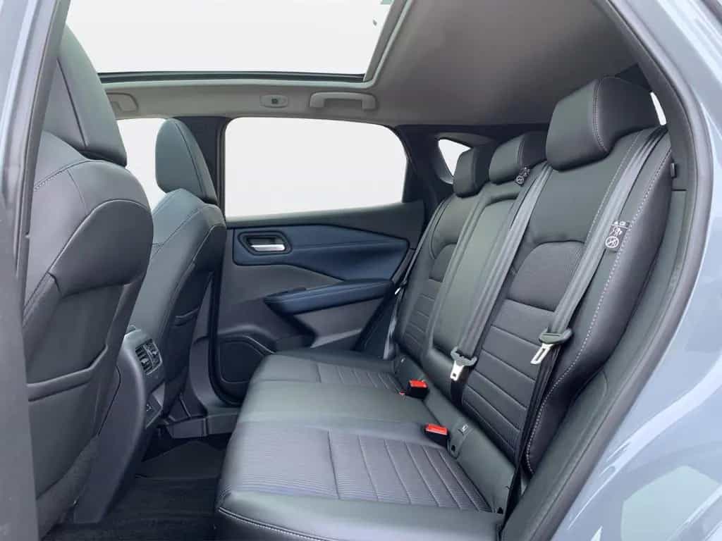 Nissan Qashqai 1.3 DIG-T Premiere Edition / LED / Pano. 11/2021-photo-15