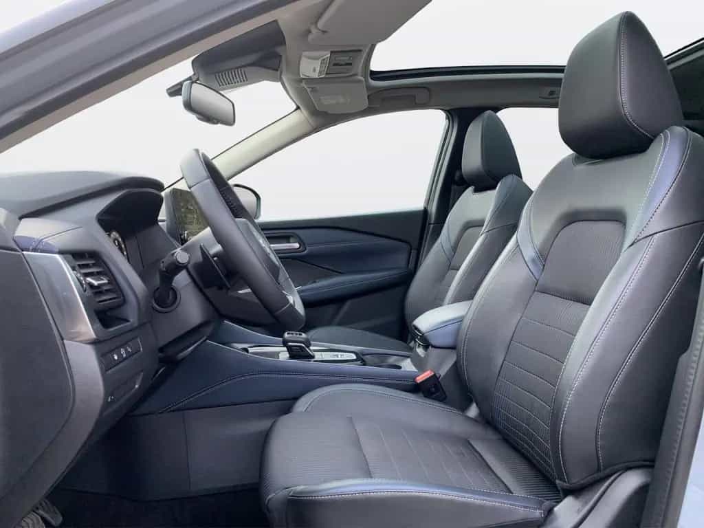 Nissan Qashqai 1.3 DIG-T Premiere Edition / LED / Pano. 11/2021-photo-9
