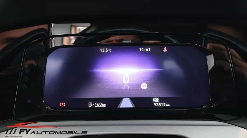 Volkswagen Golf Life* AHK* Android* CarPlay* Garantie 10/2020-photo-15