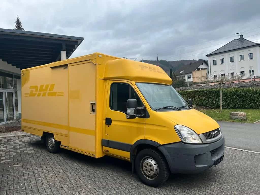 Iveco Daily / Koffer Foodtruck Camper Automatik 09/2011-photo-2