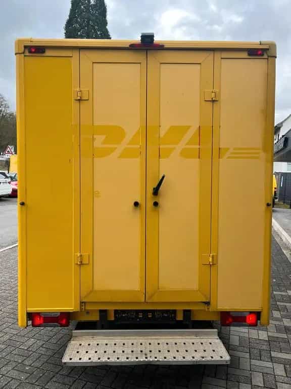 Iveco Daily / Koffer Foodtruck Camper Automatik 09/2011-photo-3