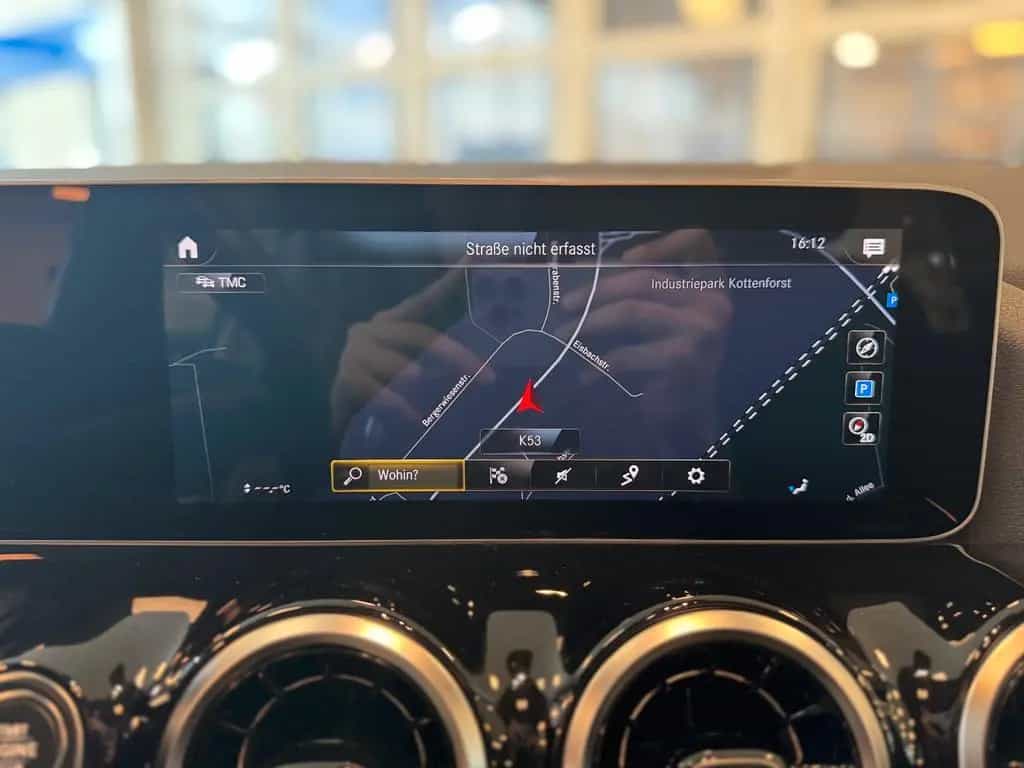 Mercedes-Benz B-Class 250 Prog. 7G-DCT PTS AHK LED SHZ StandH Rü-Ka 03/2019-photo-25