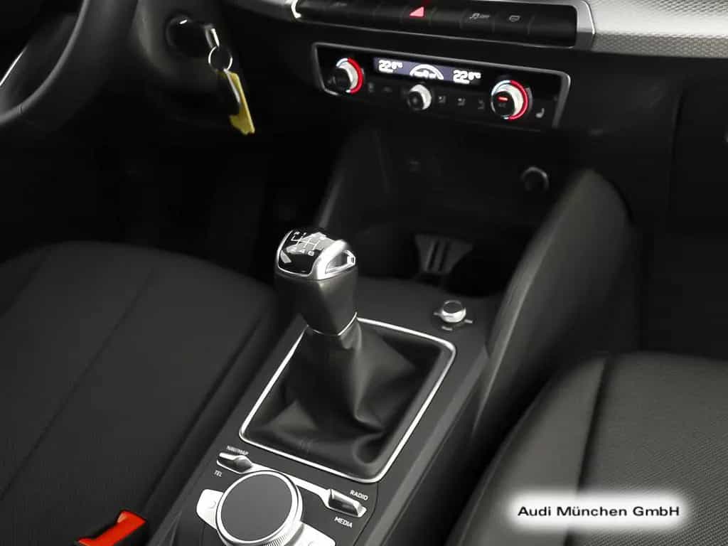Audi Q2 30 TFSI advanced Navi+/PDC 12/2022-photo-17