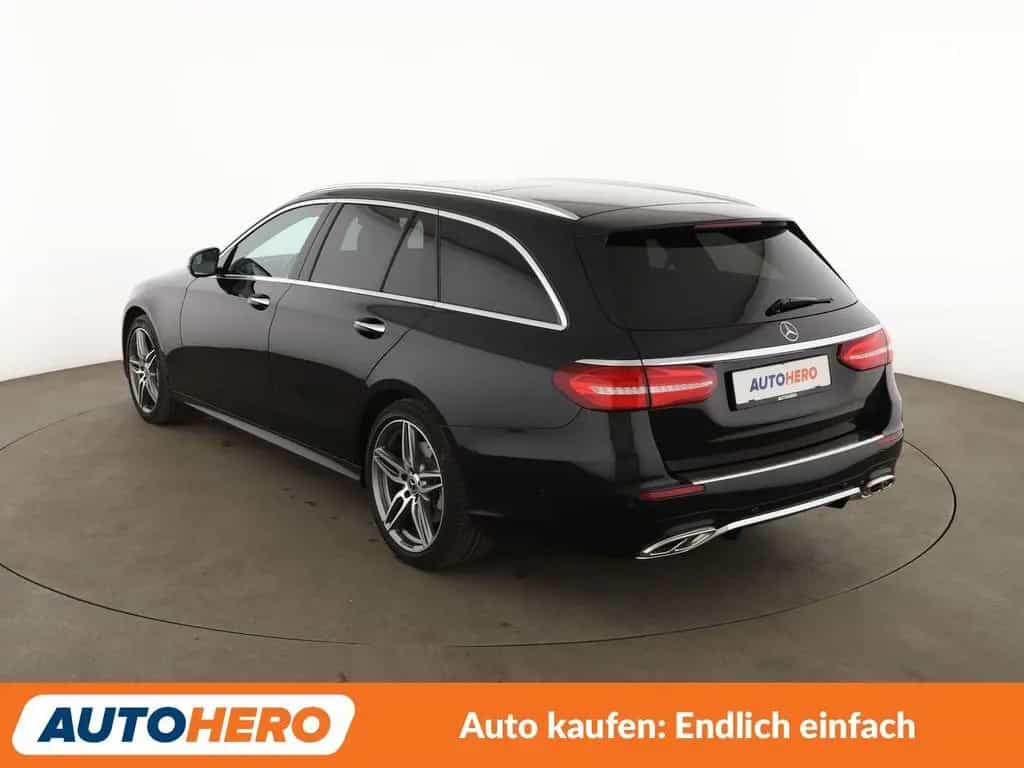 Mercedes-Benz E-Class 400 d T 4Matic AMG Line Aut.*LED*NAVI*ACC*PDC* 12/2018-photo-3