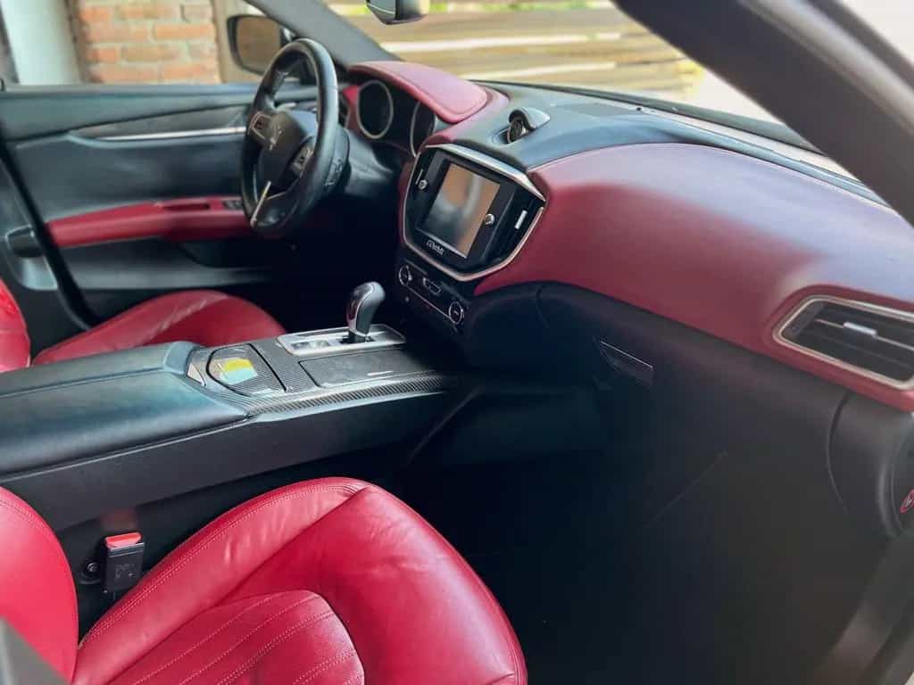 Maserati Ghibli V6 S Q4 410cv 01/2014-photo-10