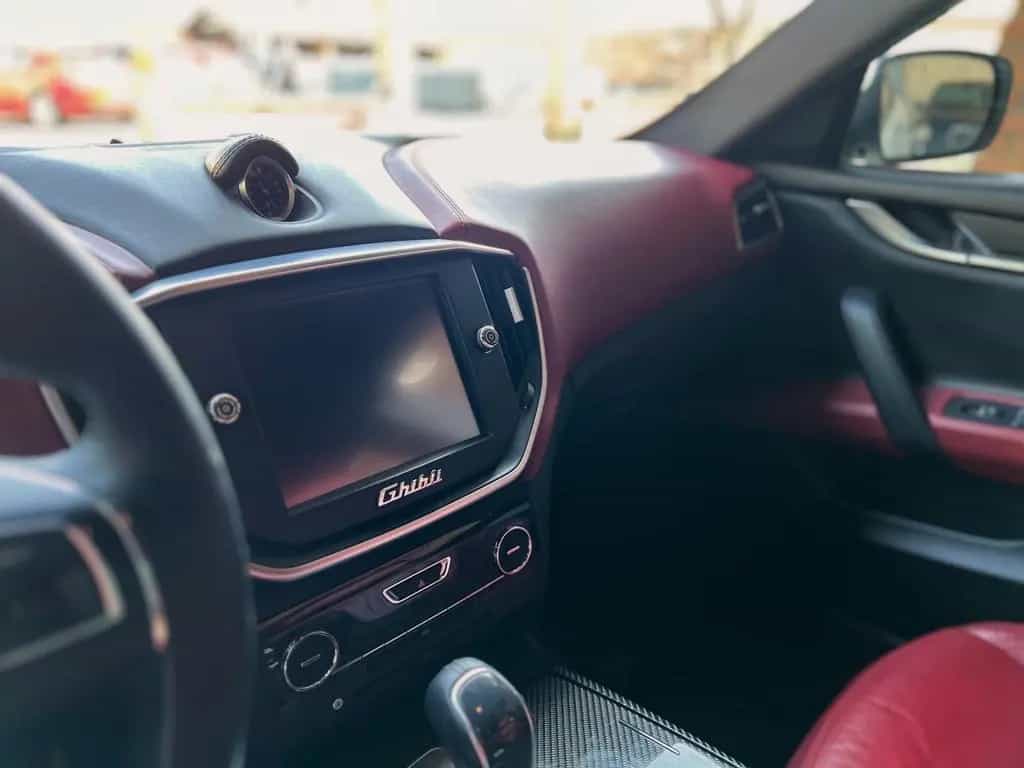 Maserati Ghibli V6 S Q4 410cv 01/2014-photo-11