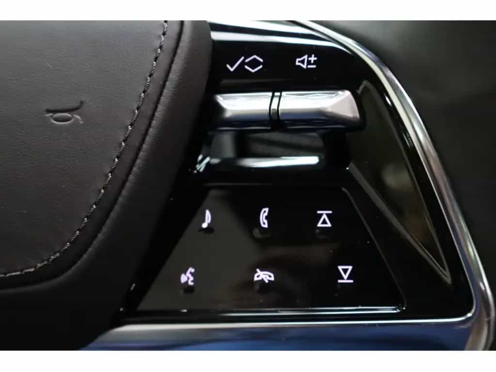 Cadillac Escalade Platinum Sport ESV MY26 24Zoll ABV null-photo-35