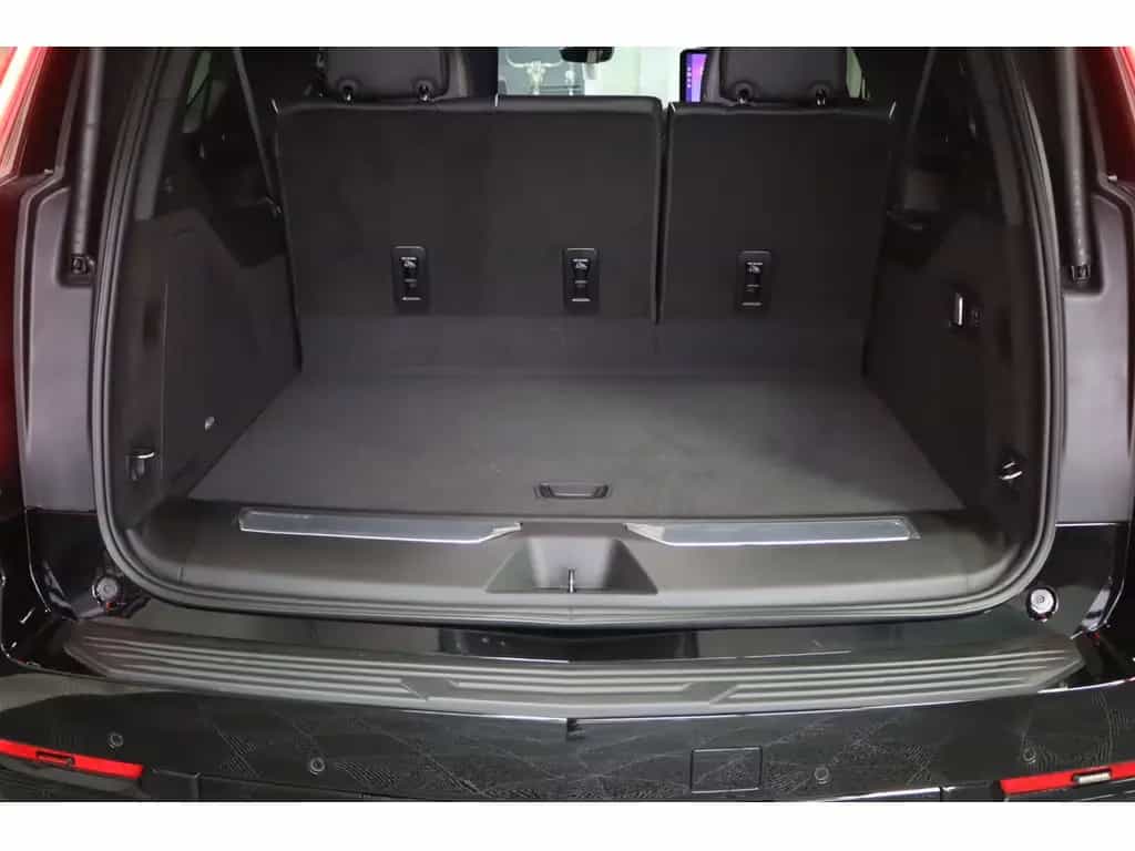 Cadillac Escalade Platinum Sport ESV MY26 24Zoll ABV null-photo-39