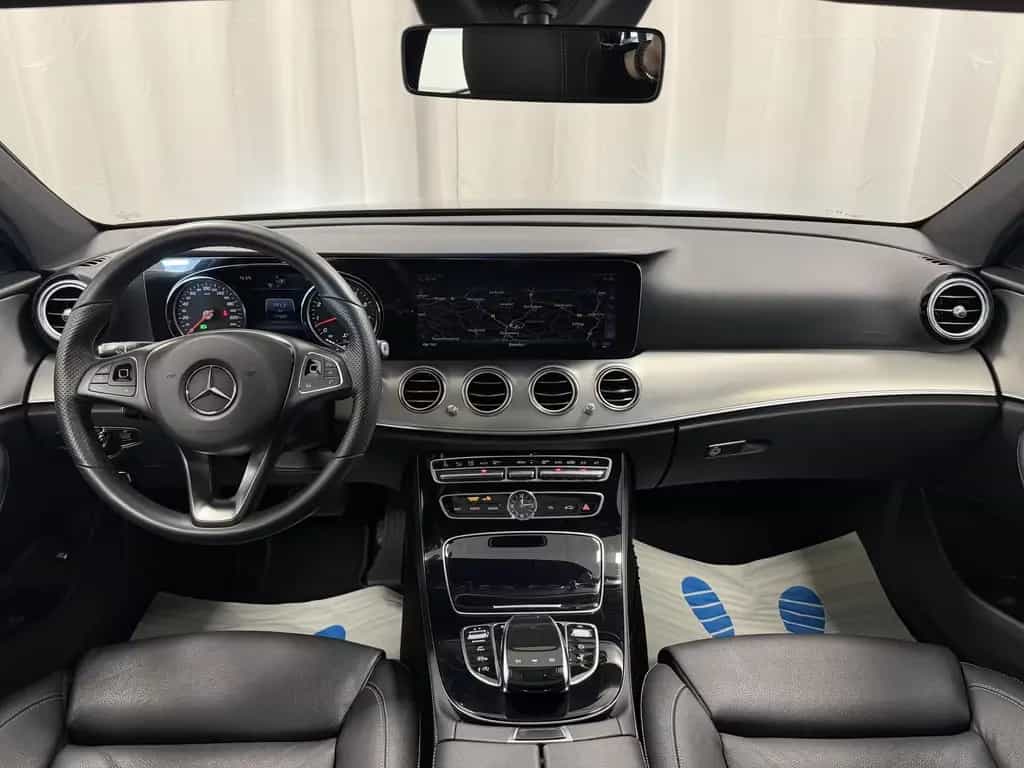 Mercedes-Benz E 400 T 4Matic AMG Line 7-Sitze MB-LED Kamera 10/2017-photo-11