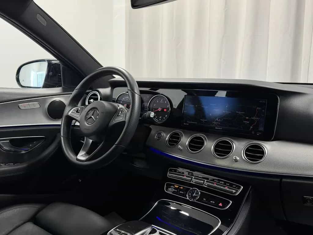 Mercedes-Benz E 400 T 4Matic AMG Line 7-Sitze MB-LED Kamera 10/2017-photo-21