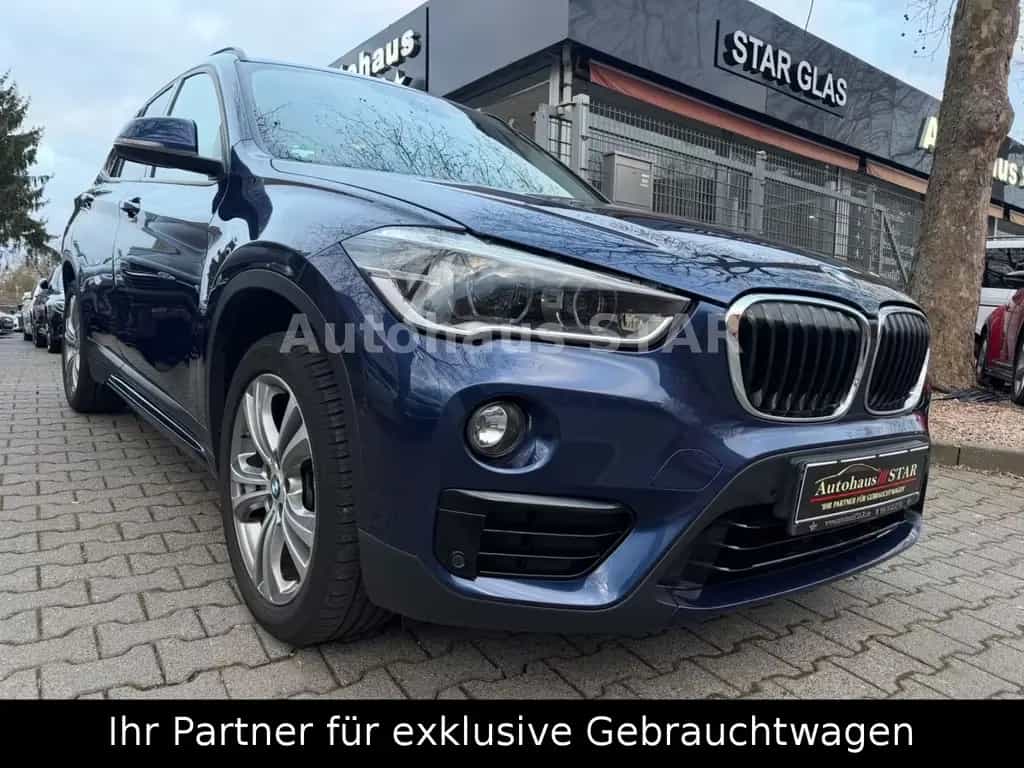 BMW X1 xDrive 18d Sport Line / KAMERA - LEDER - PANO 04/2018-photo-0
