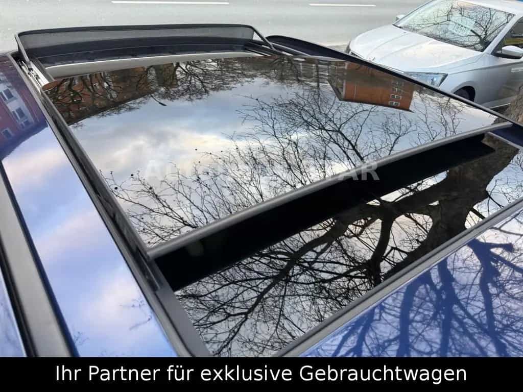 BMW X1 xDrive 18d Sport Line / KAMERA - LEDER - PANO 04/2018-photo-19