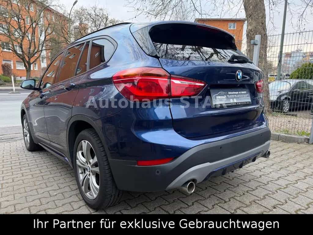 BMW X1 xDrive 18d Sport Line / KAMERA - LEDER - PANO 04/2018-photo-3