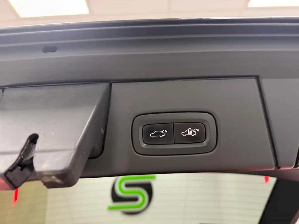 Volvo V90 B4 Inscription / ACC/  LED / SHZ /  PANORAMA 02/2022-photo-10