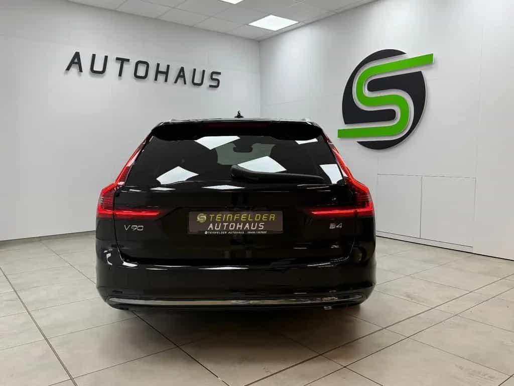 Volvo V90 B4 Inscription / ACC/  LED / SHZ /  PANORAMA 02/2022-photo-5