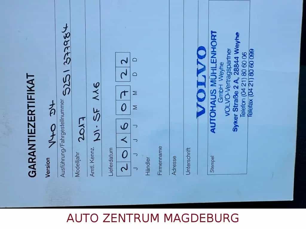 Volvo V40 Momentum *NAVI*KAMERA*LED*TOTEWINKEL*SPURH* 07/2016-photo-23