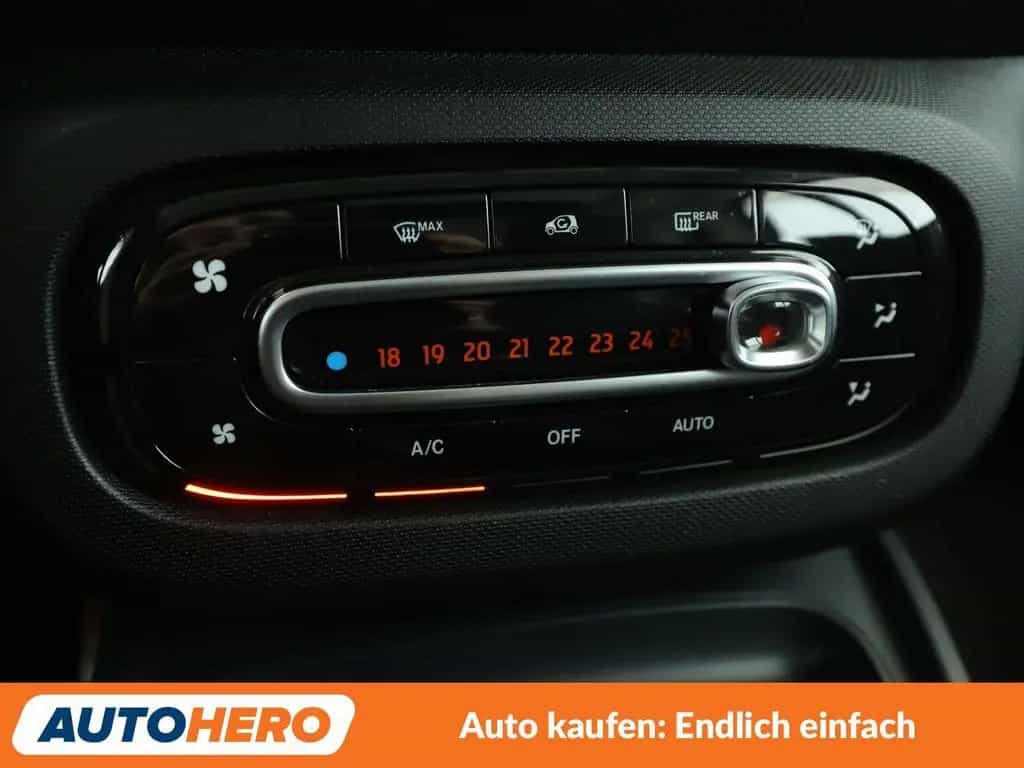 Smart ForTwo 0.9 Turbo Brabus Aut.*NAVI*TEMPO*CAM* 03/2017-photo-18