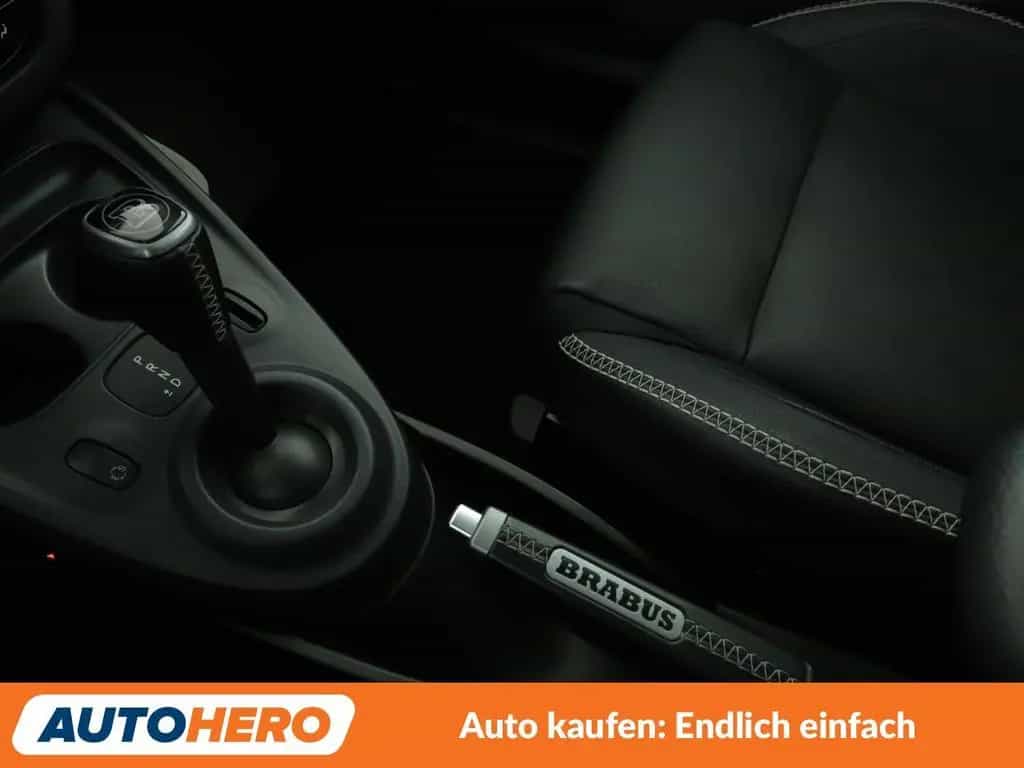 Smart ForTwo 0.9 Turbo Brabus Aut.*NAVI*TEMPO*CAM* 03/2017-photo-19