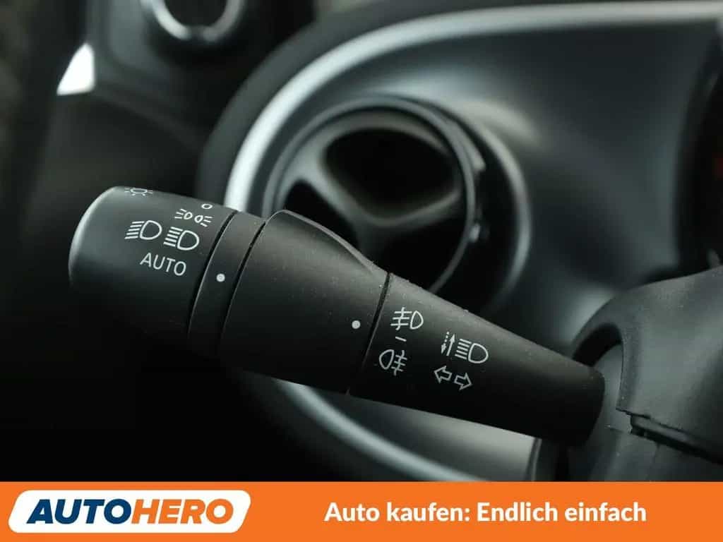Smart ForTwo 0.9 Turbo Brabus Aut.*NAVI*TEMPO*CAM* 03/2017-photo-22